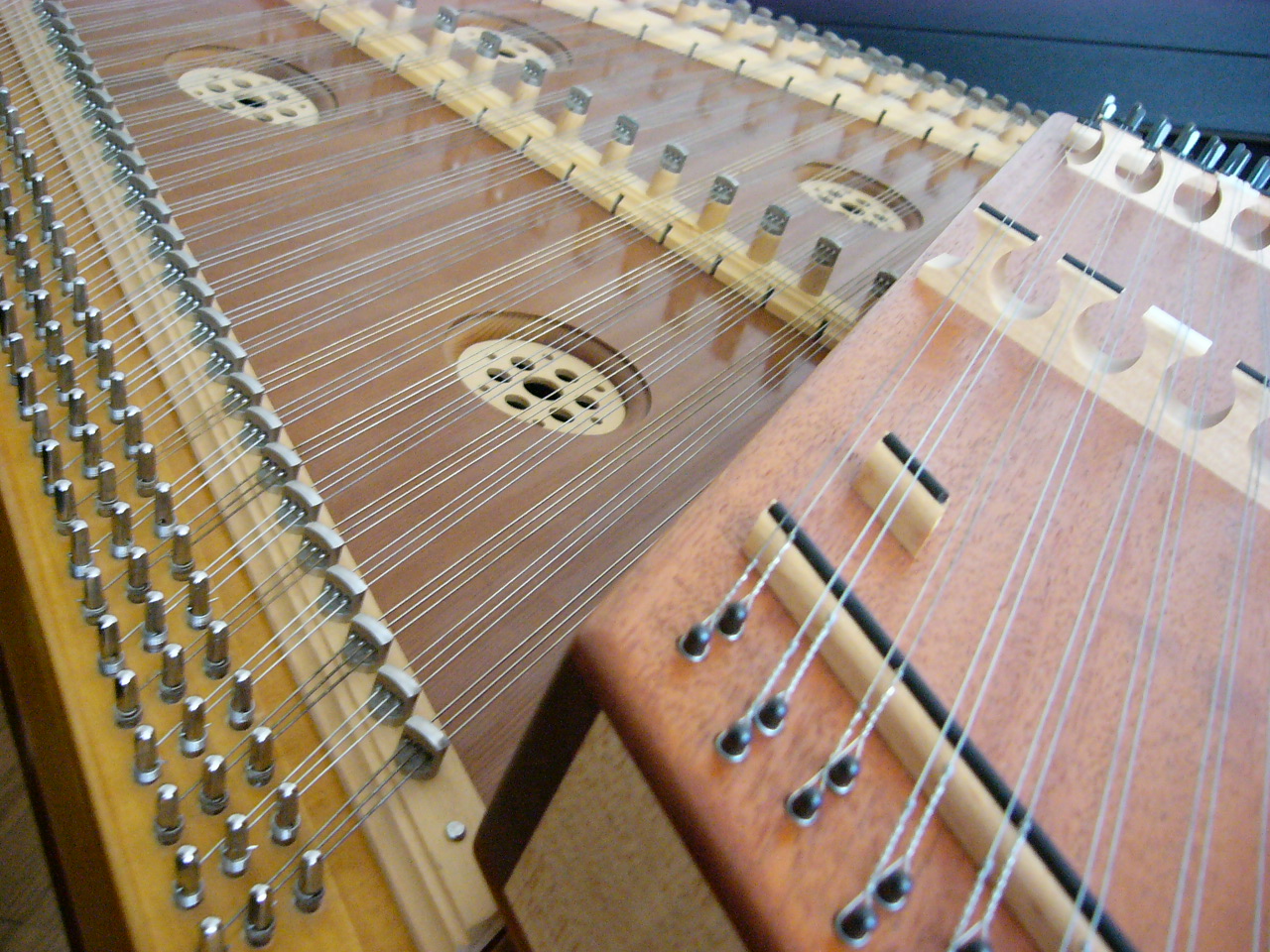 シュタイリッシェ・ハックブレット : dulcimerの部屋