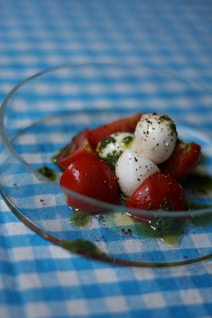 夏の食卓とガラス容器_f0014391_2583463.jpg