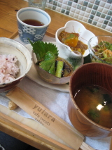 グラスを買いに行ったのだけど。_b0065587_208879.jpg