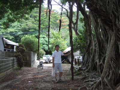 お泊りは、名瀬の藤原荘。_e0028387_153719.jpg