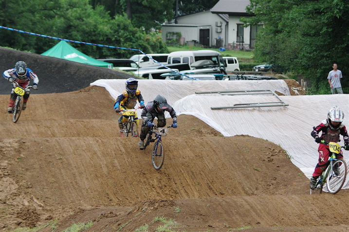 2008JBMXF東日本BMX選手権IN金谷山VOL6:B7~8、9~10才クラス準決勝_b0065730_14595774.jpg