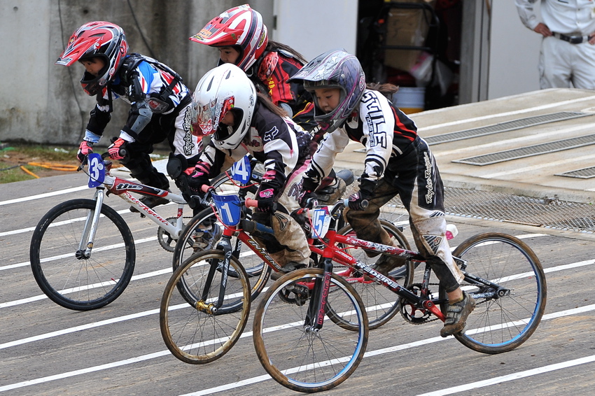 2008JBMXF東日本BMX選手権IN金谷山VOL9:CR30-39、40、Ｇ５−８クラス決勝_b0065730_222989.jpg