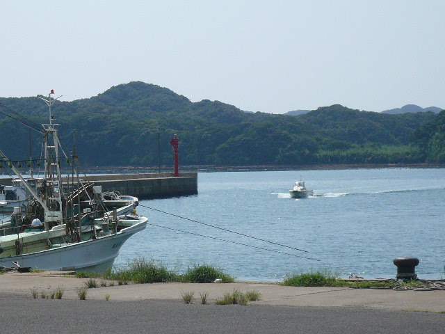 小さな教会(浅子教会）_e0138314_1905569.jpg