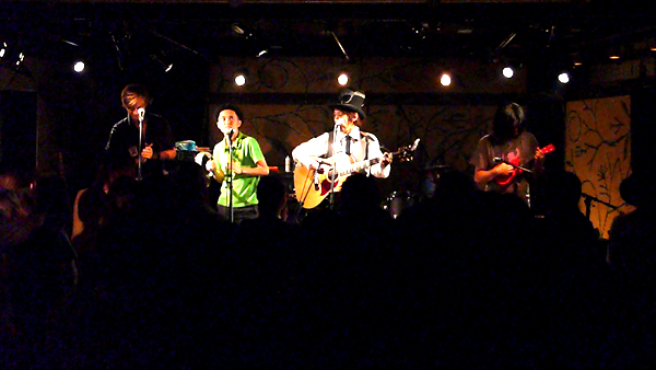 晴れたら空に豆まいて 2008/08/27_e0050748_21159.jpg