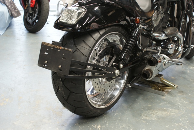 V-ROD 240ワイドタイヤ : custom factory noys blog V-ROD 240ワイドタイヤ : custom factory noys blog
