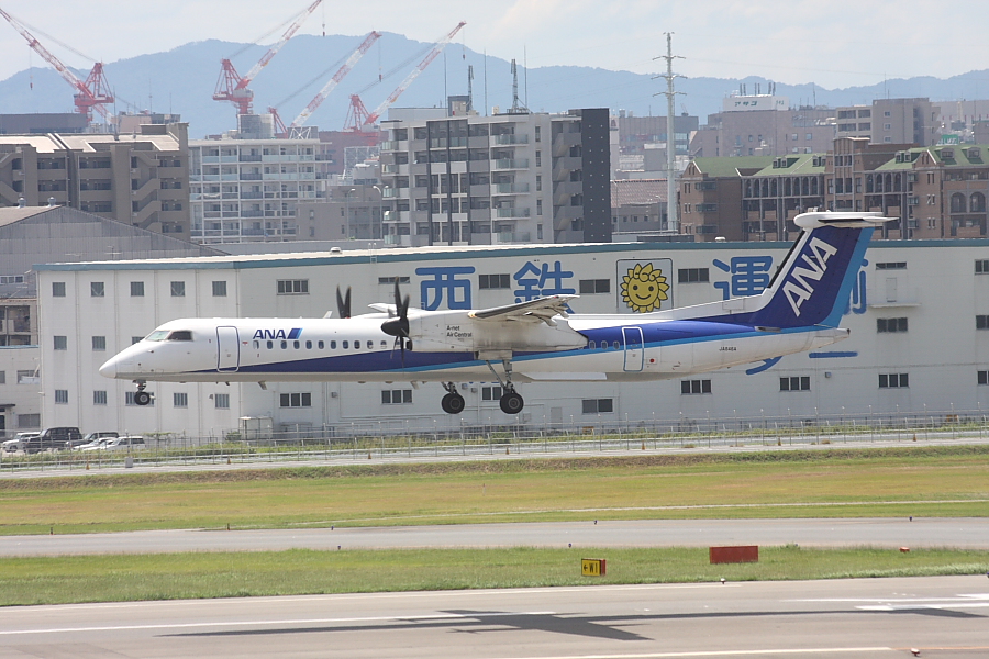 (Aug10)福岡空港_f0129635_227974.jpg