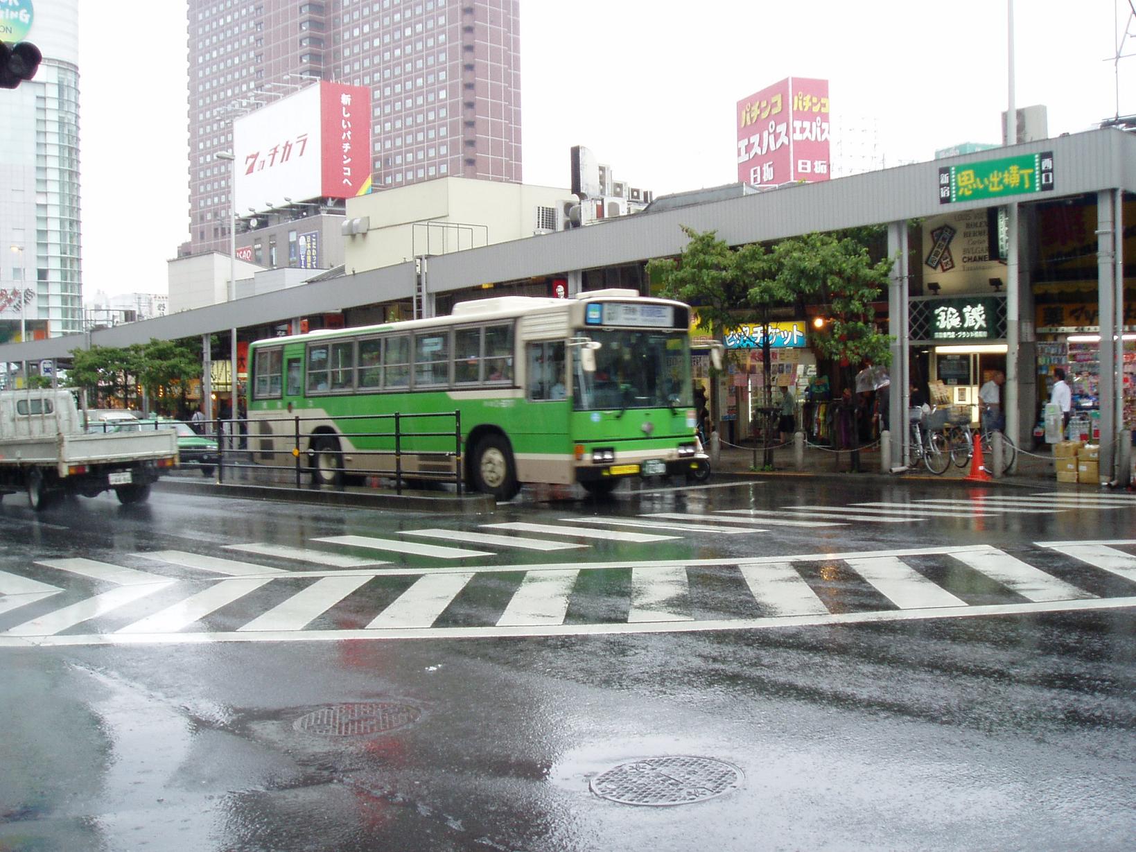 東京都営バス（品川駅高輪口←→新宿駅西口）_d0041391_21414749.jpg