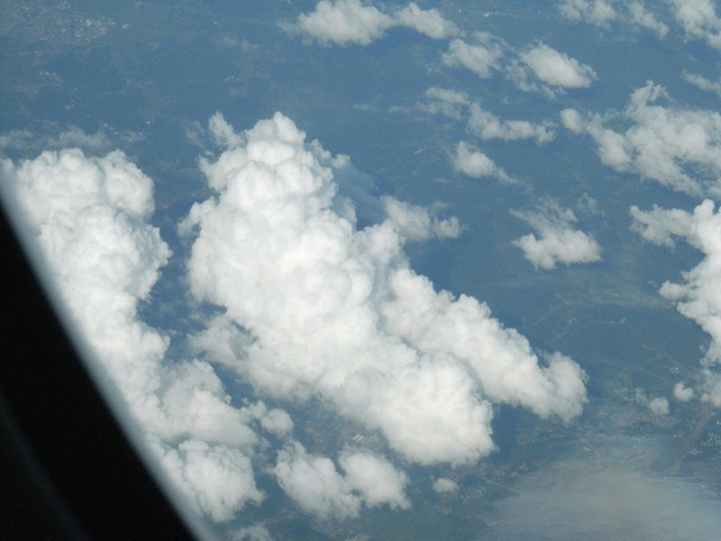 異常降雨を空から見ると (おまけの「円い虹」)_c0025115_21255834.jpg