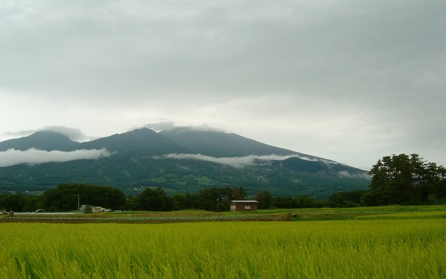 生きている山“浅間”_b0133243_0412850.jpg