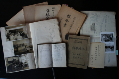 函館市立中学校の資料到着_f0147468_2111494.jpg