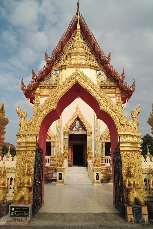 #202 ワット・シー・テープ・プラディット・ターラーム(วัดศรีเทพประดิษฐาราม)_c0039685_185638100.jpg