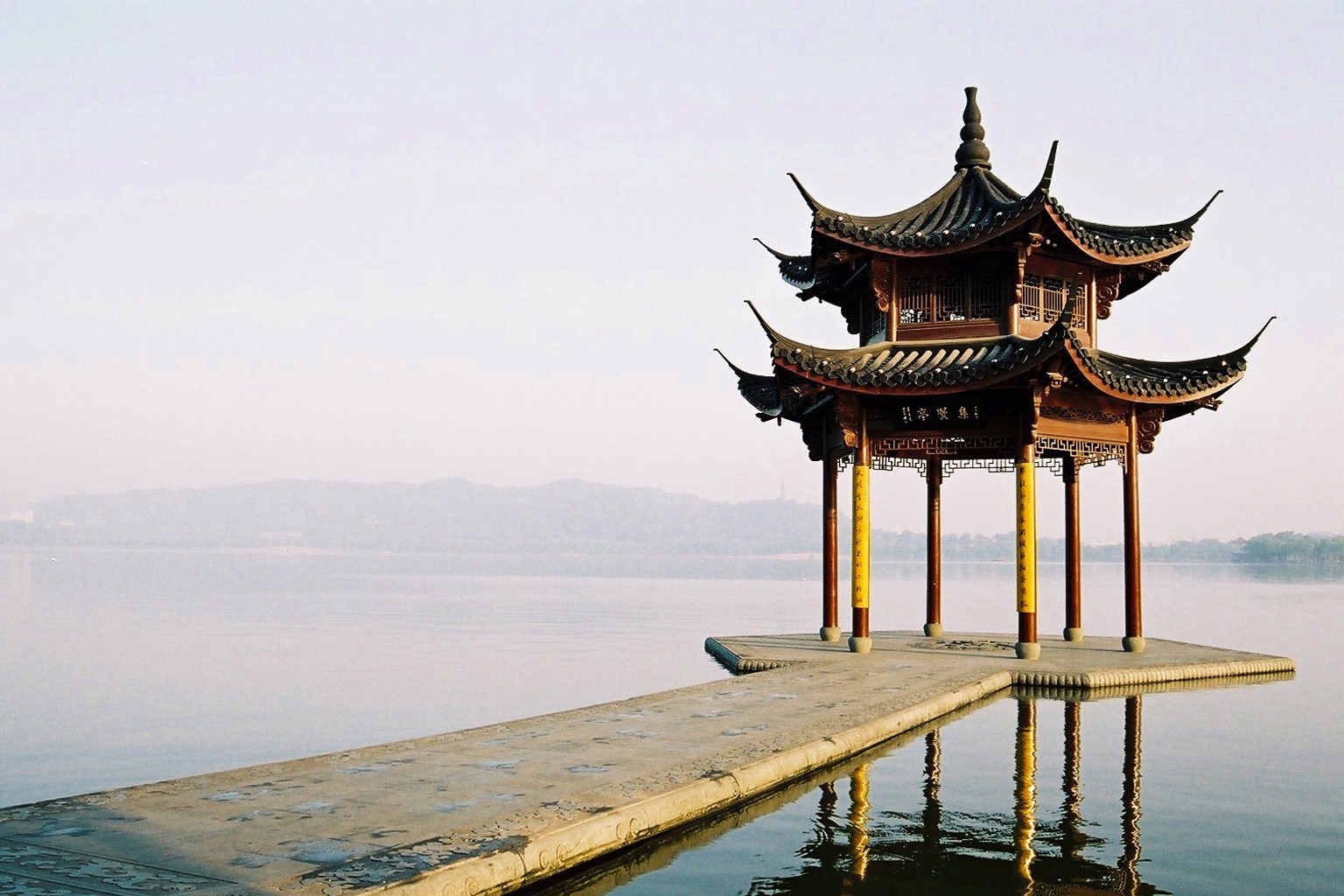 杭州市 西湖 うもお見ゆ日々