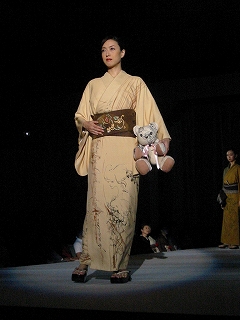 きもの → KIMONO_a0036808_1554294.jpg