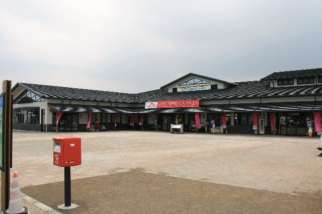 e0064133_07737.jpg