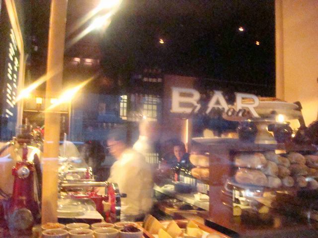 d0100880_1983570.jpg