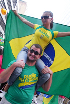 ブラジル国外では世界最大のお祭り　Brazilian Day Festival_b0007805_1161136.jpg