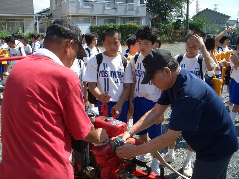 暑い中での防災訓練_f0141310_23565764.jpg