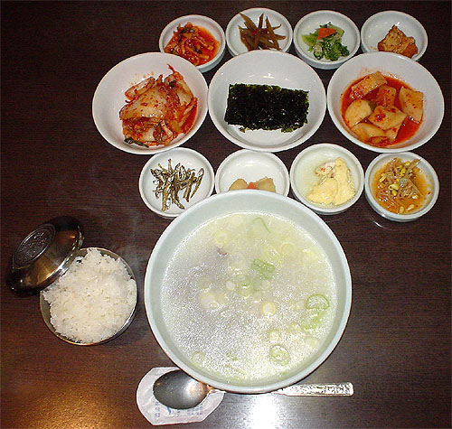 雪濃湯(ソルロンタン)_c0137404_23484624.jpg