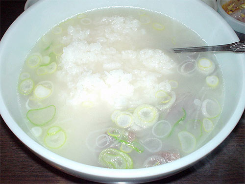 雪濃湯(ソルロンタン)_c0137404_23485634.jpg