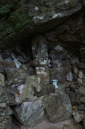 静岡県浜松市天竜区にある青谷不動の滝周辺_f0181007_22401429.jpg