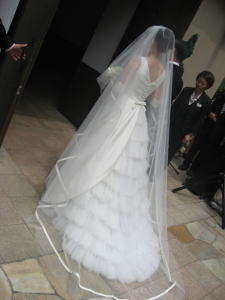 とっても素敵なWeddingドレス_c0043737_171773.jpg