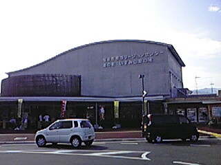和泉市リージョンセンター_e0136066_8582812.jpg