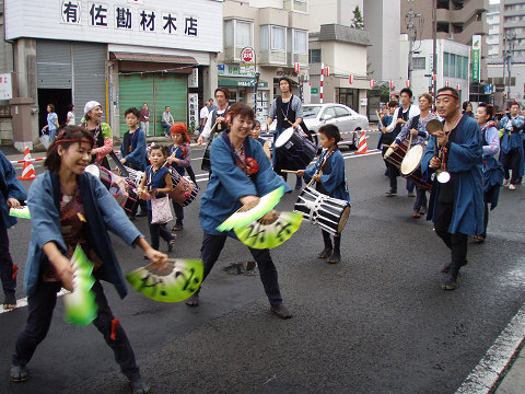 どんとロード八幡雀踊りフェスタ_b0074601_22161160.jpg