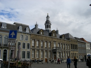 f0169885_237243.jpg