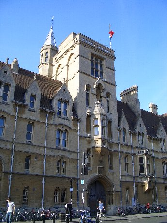 Oxford -University-_f0046489_3584013.jpg