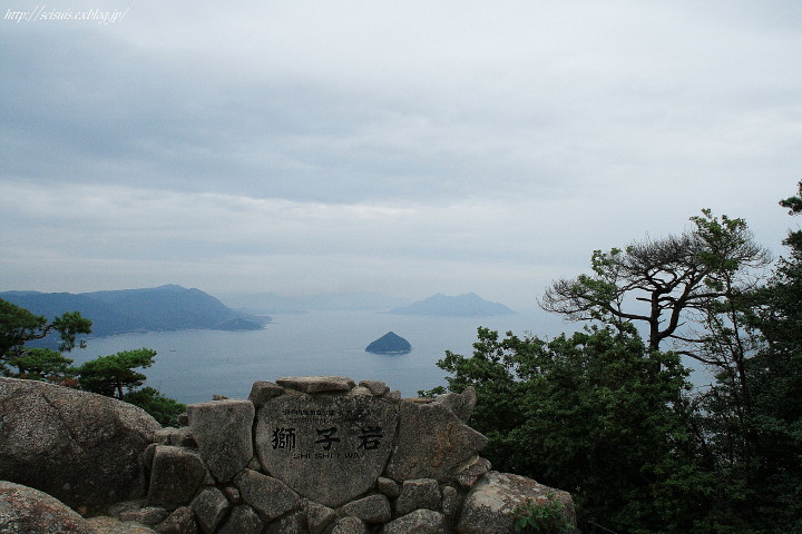 世界遺産の島で・・・_c0126344_12112257.jpg