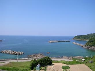 海を眺めて暮らす木の家(益田市・鎌手)_d0087595_15372327.jpg