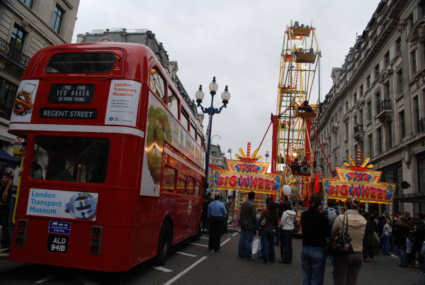 Regent Street Festival -リージェント・ストリート・フェスティバル-_d0143417_15251236.jpg