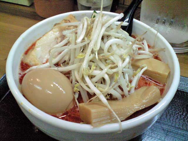 味噌麺処 花道　辛味噌ラーメンと辛味噌つけめん_a0016730_231279.jpg