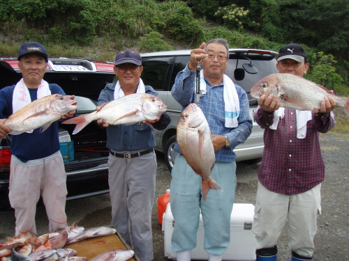 本日の釣果!_a0077071_16483452.jpg