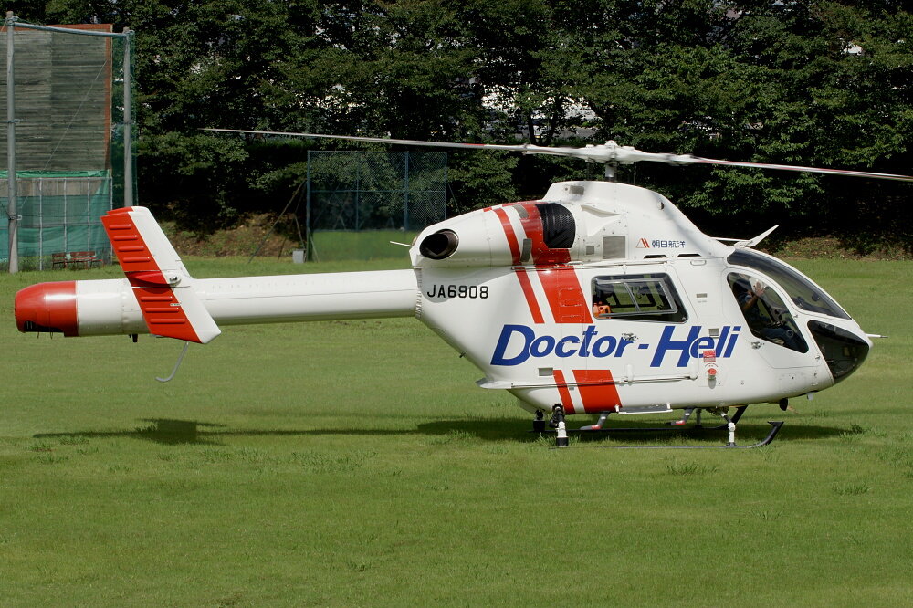 2008八都県市防災訓練・埼玉県会場に参加のヘリ（その2）～JA6908/MD902（ドクヘリ）～_d0137627_22103690.jpg