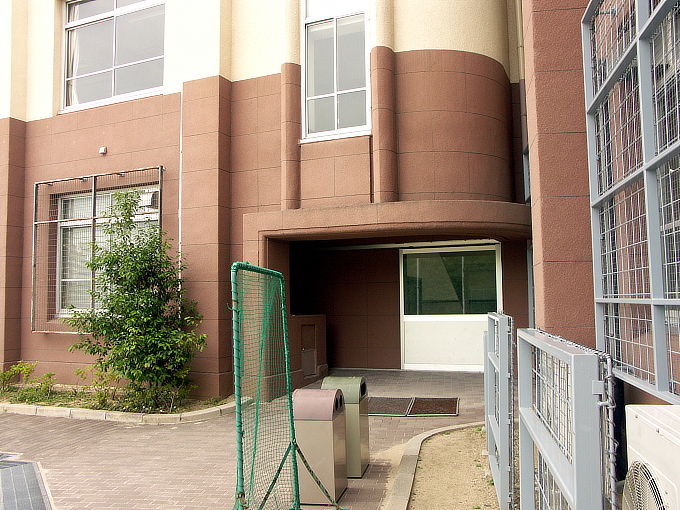 八戸市立下長小学校