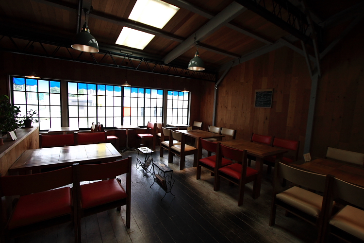 かもがわカフェ_e0051888_3344610.jpg
