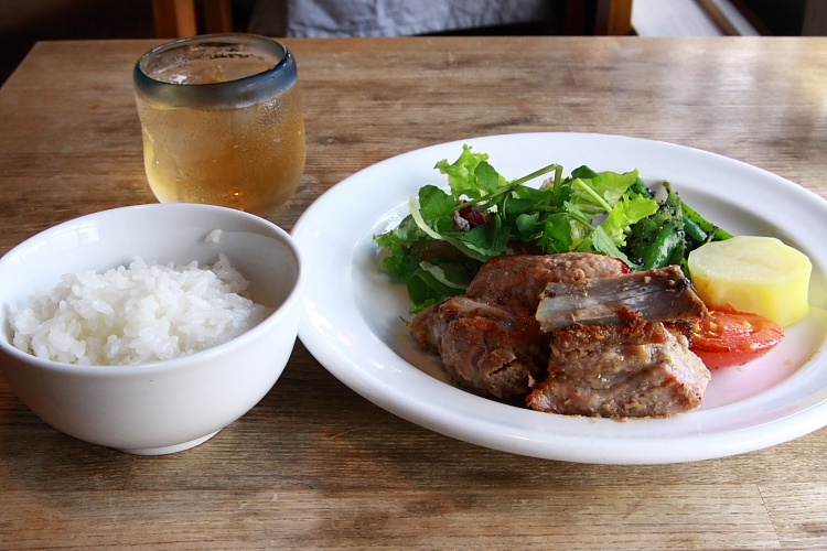かもがわカフェ_e0051888_3361527.jpg