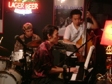 d0077319_0133832.jpg