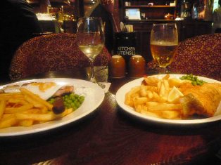 シーフード胡麻ぺぺロンチーノ♪_b0125769_4343285.jpg