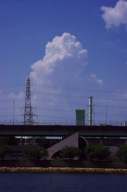 まだまだ夏の空_d0069495_0273784.jpg