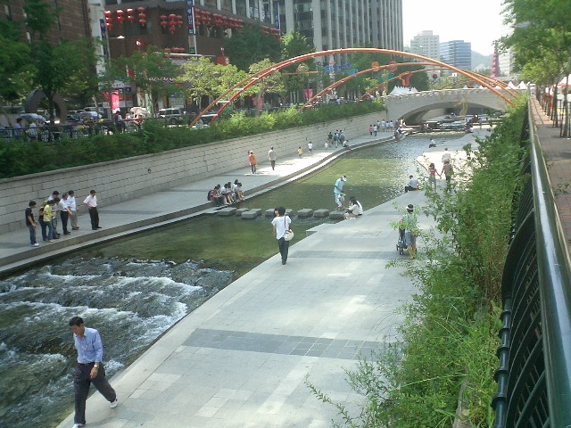 e0037019_2352092.jpg