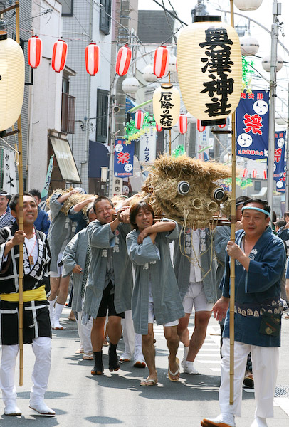大蛇みこし_f0077521_1523502.jpg