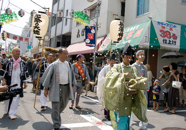 大蛇みこし_f0077521_1535775.jpg