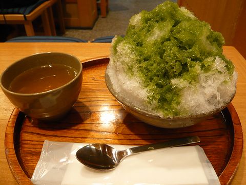 赤福茶屋「赤福氷」＠松坂屋栄本店、地下２階。_f0048545_2244417.jpg