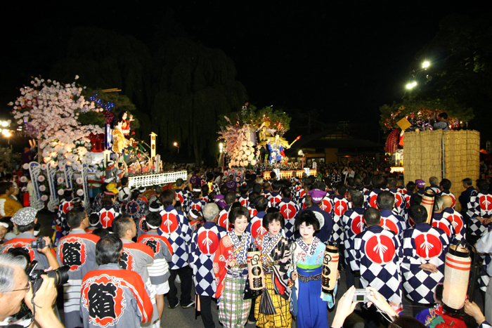 秋祭り 【2】　夜の八幡参り_b0072697_23541921.jpg