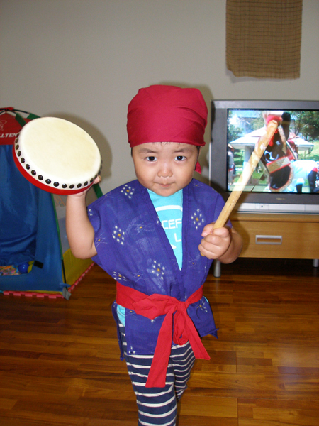 沖縄 エイサー太鼓　衣装一式 沖縄 エイサー太鼓 衣装一式 楽天市場】本格お祭り太鼓 完成済(バチ付