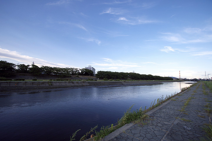 夏休み三重紀行　　　- 四日市の夕景２ -_b0067789_20582542.jpg