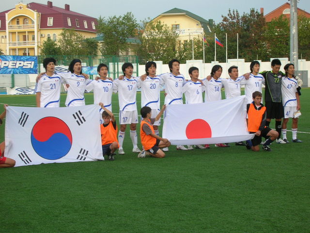 アートフットボール2008 in ロシア_c0063445_16443114.jpg