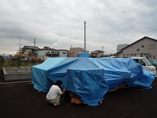 現場の台風対策_c0160488_1712195.jpg